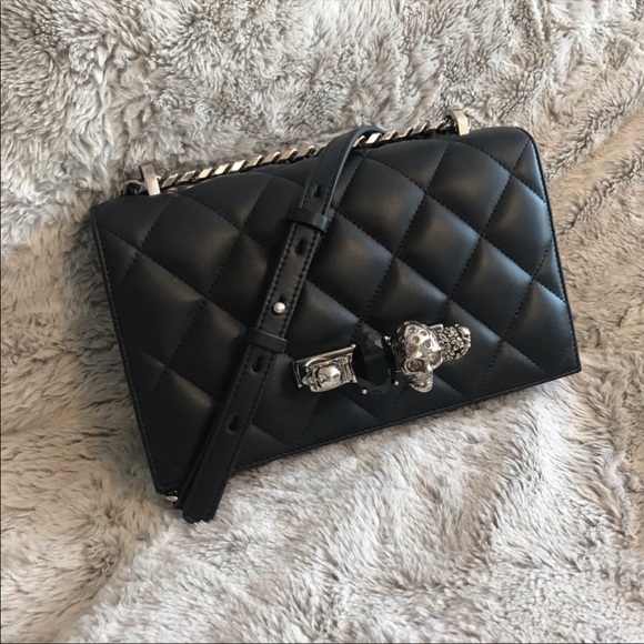 💥SOLD💥 ALEXANDER MCQUEEN QUILTED JEWELED SATCHEL - Picture 6 of 12